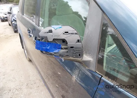 2011 Toyota Sienna Le V6 из США, поврежденный, VIN 5TDKK3DC4BS098801